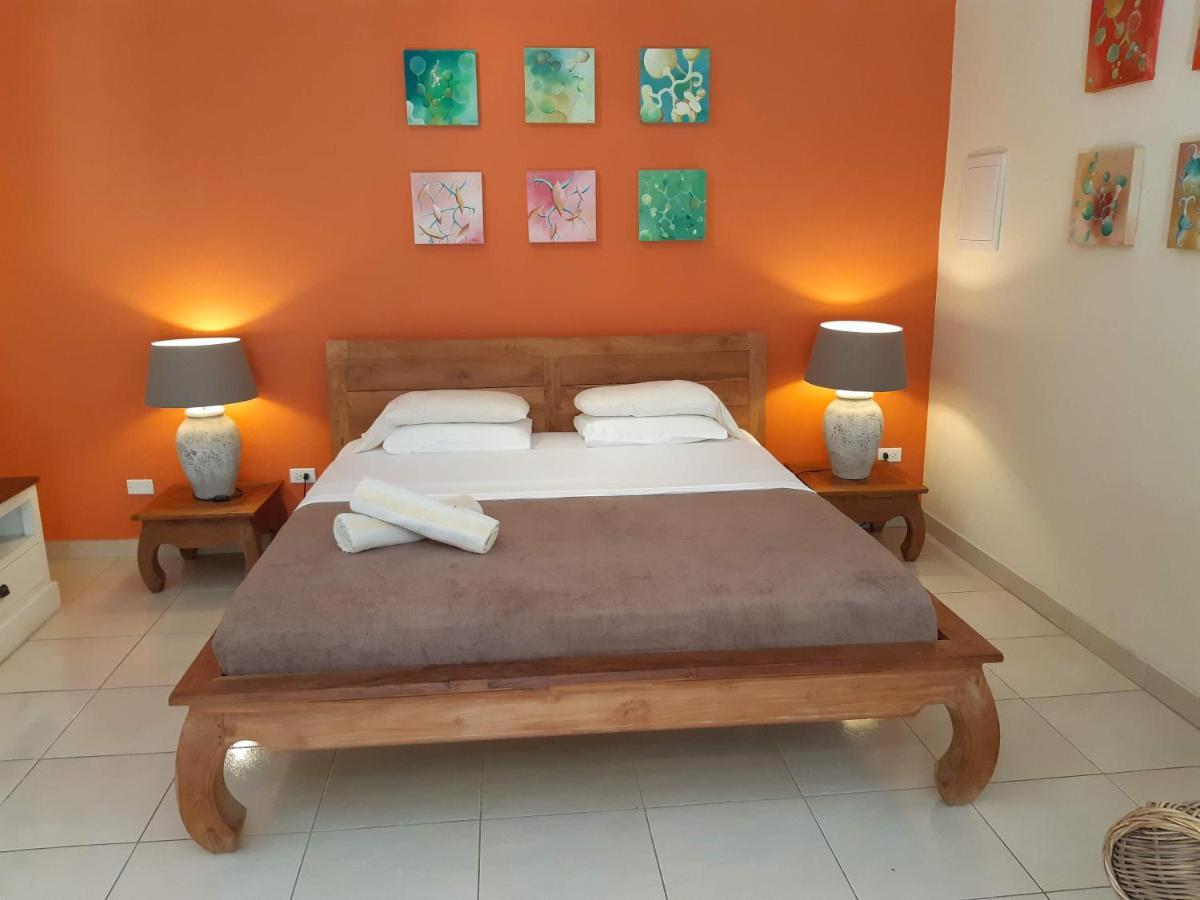 Wonders Boutique Hotel Oranjestad Esterno foto