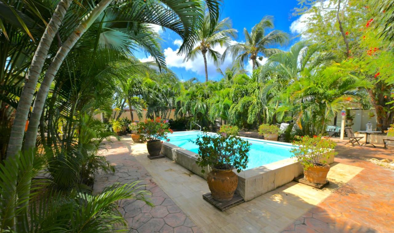 Wonders Boutique Hotel Oranjestad Esterno foto