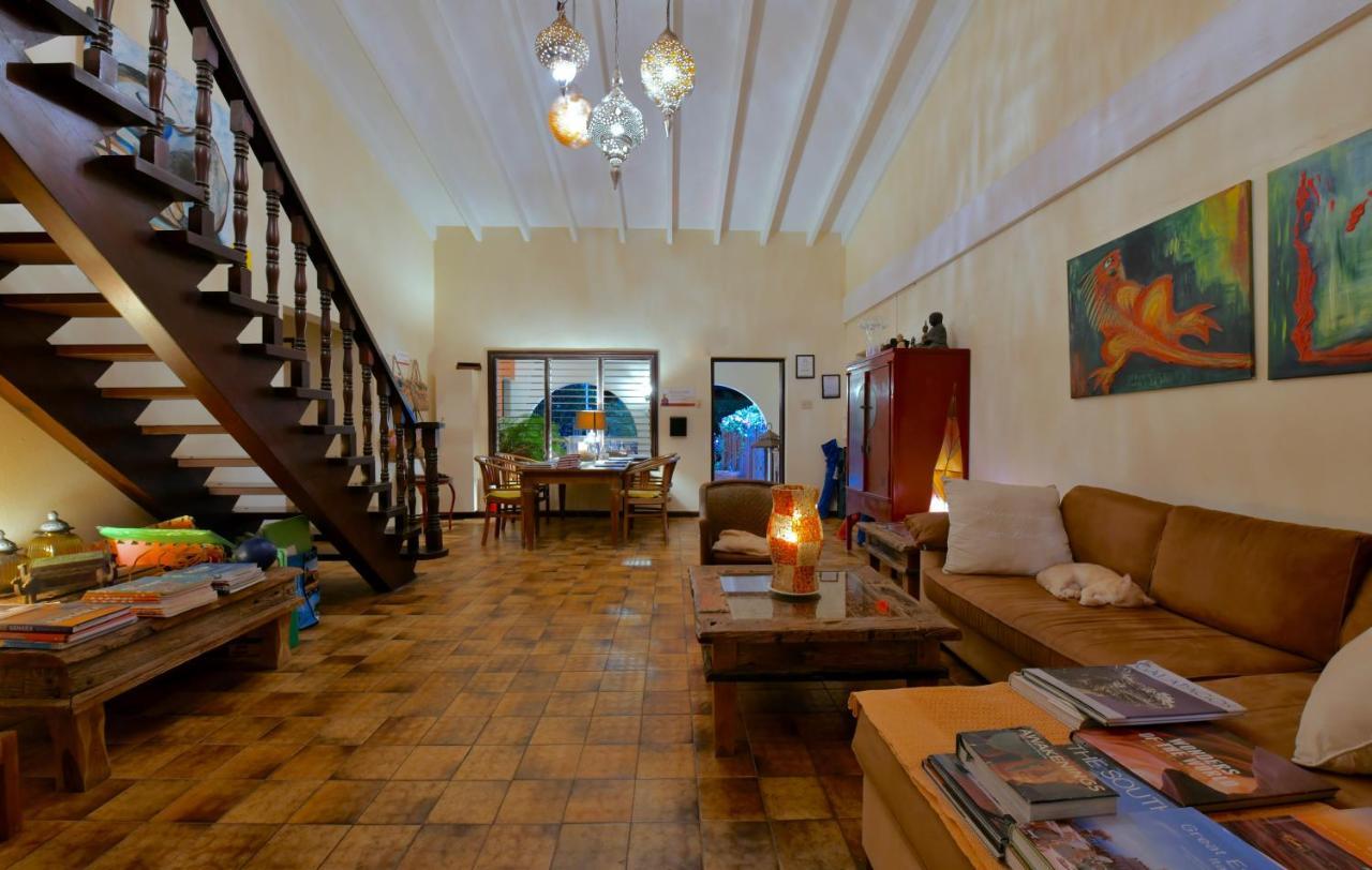 Wonders Boutique Hotel Oranjestad Esterno foto