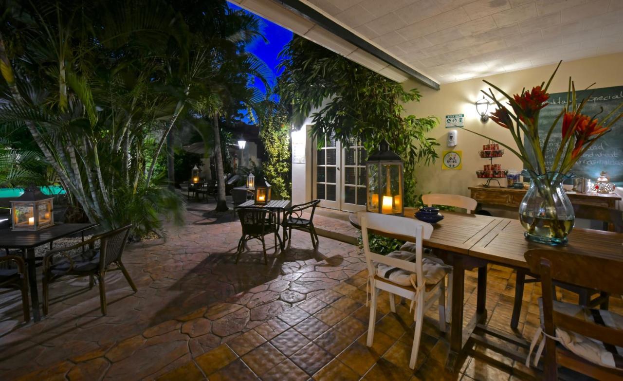 Wonders Boutique Hotel Oranjestad Esterno foto