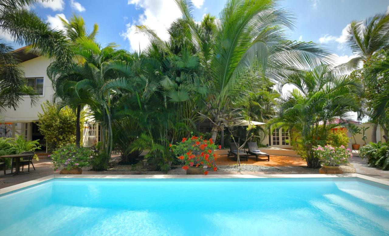 Wonders Boutique Hotel Oranjestad Esterno foto