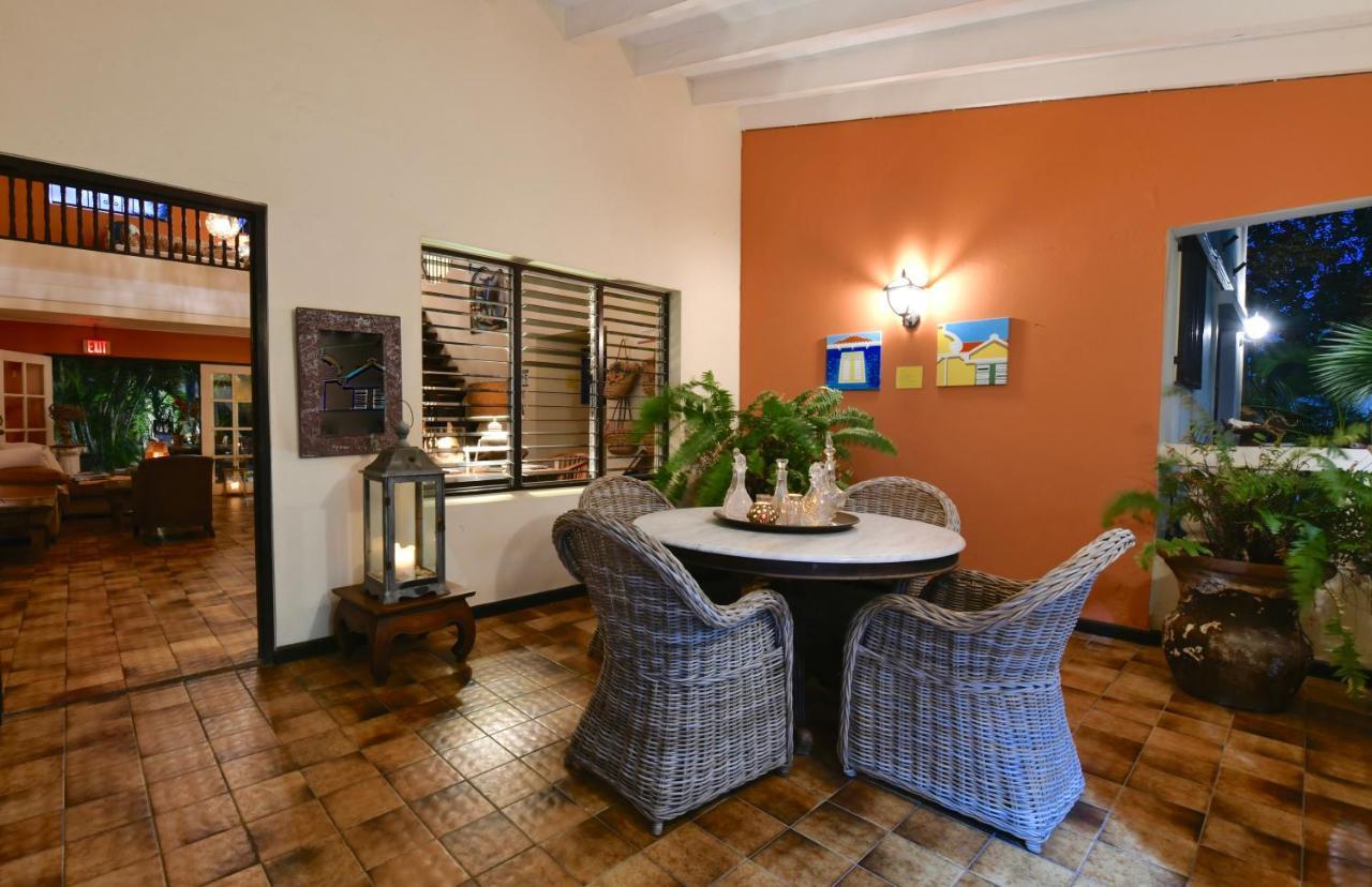 Wonders Boutique Hotel Oranjestad Esterno foto