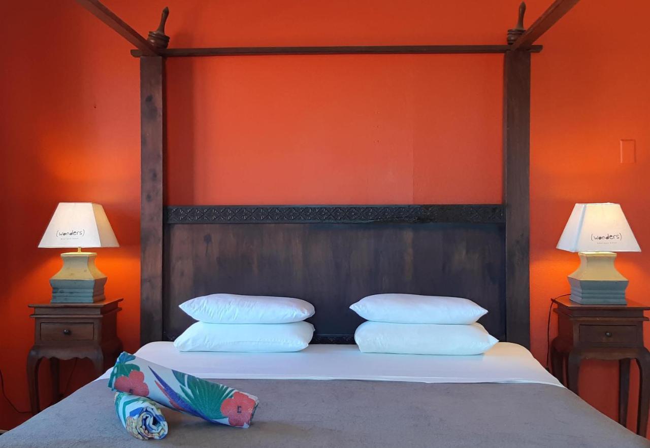 Wonders Boutique Hotel Oranjestad Esterno foto