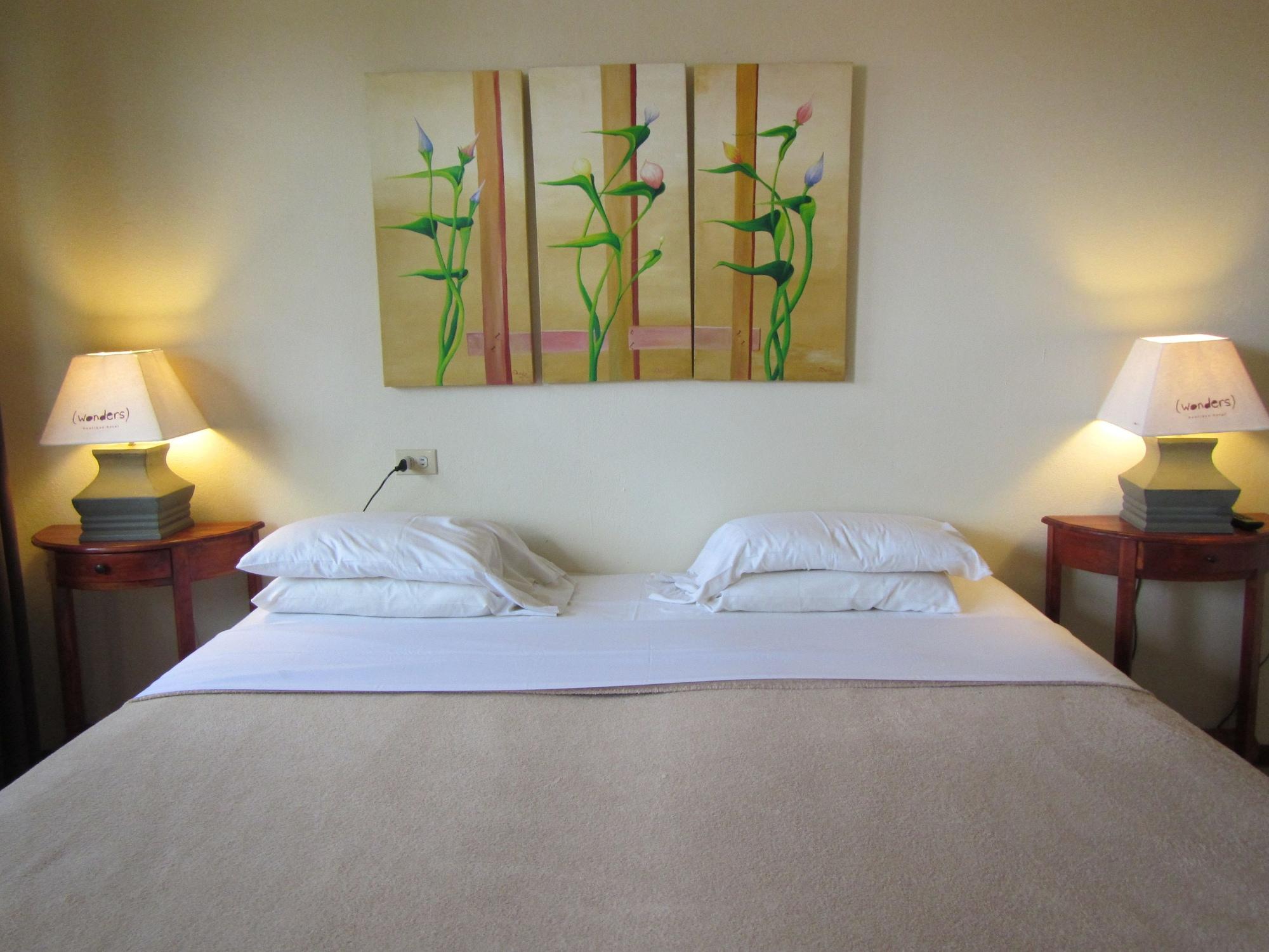 Wonders Boutique Hotel Oranjestad Esterno foto