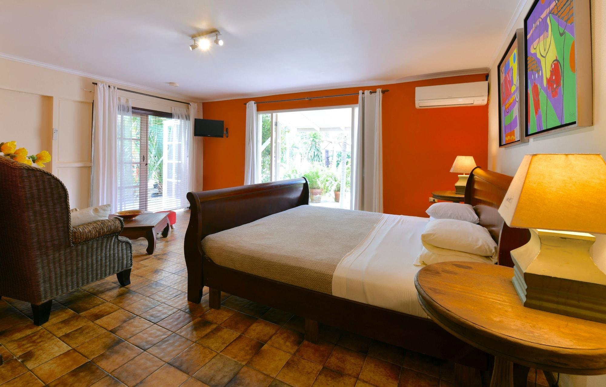 Wonders Boutique Hotel Oranjestad Esterno foto